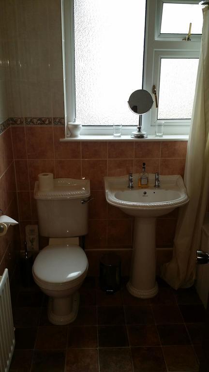 Ashbank Lodge Penrith Room photo
